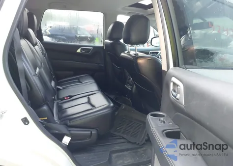 2015 Nissan Pathfinder Platinum/S/Sl/Sv z USA, uszkodzony, nr VIN 5N1AR2MM4FC700691